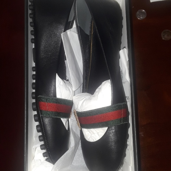 Black Gucci flats - Picture 2 of 4